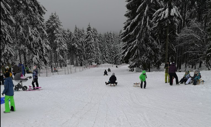 Gemütliches Beisammensein nach Snowtubing in Oberhof